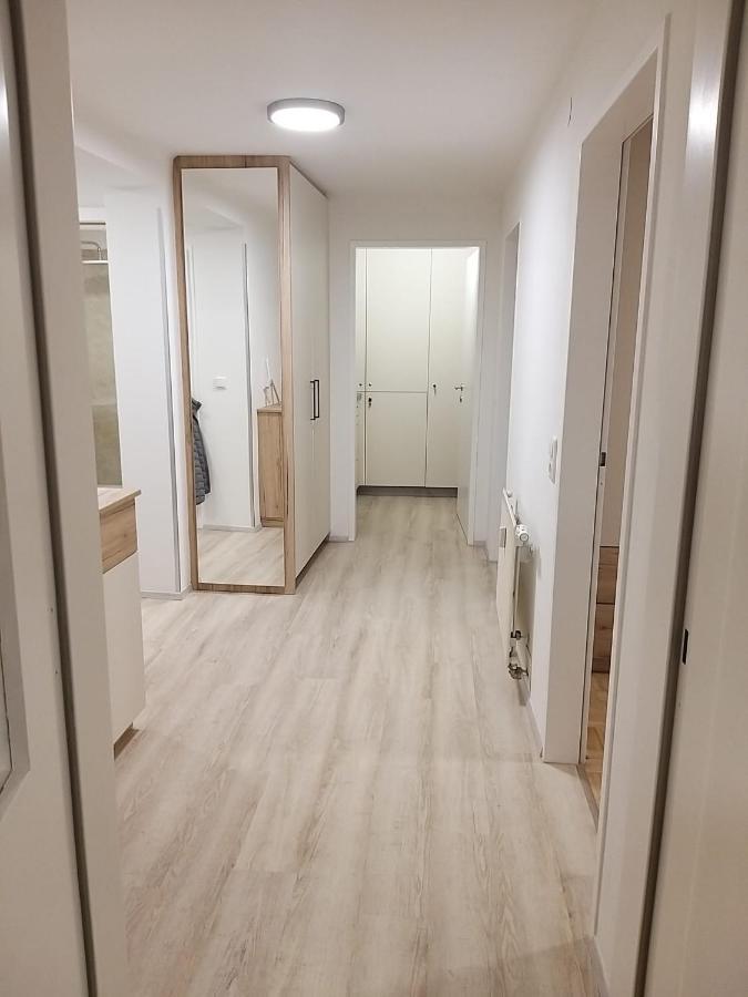 Modern Apartment, Full Kitchen, for 6 Gmunden Exterior foto