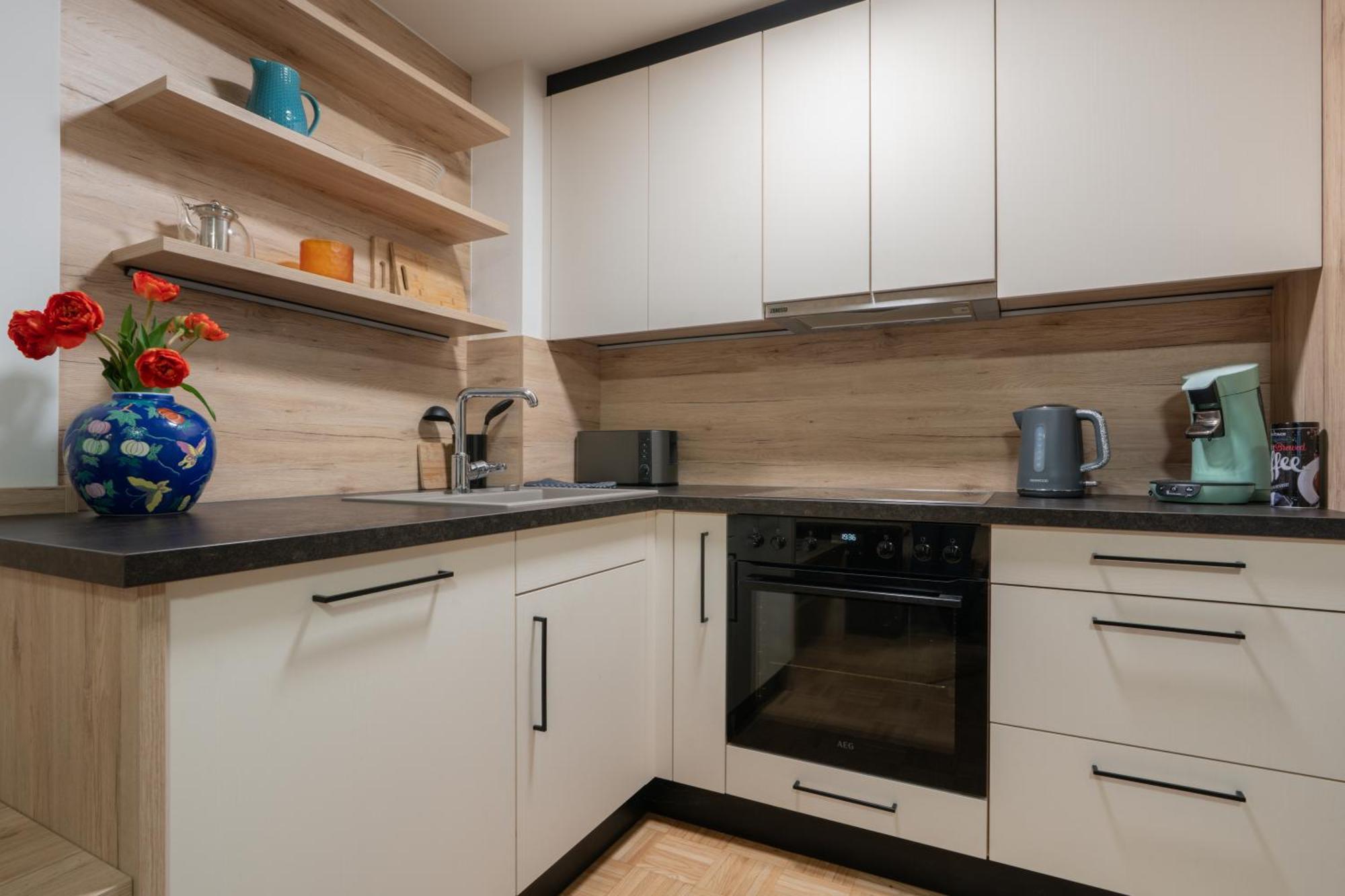 Modern Apartment, Full Kitchen, for 6 Gmunden Exterior foto